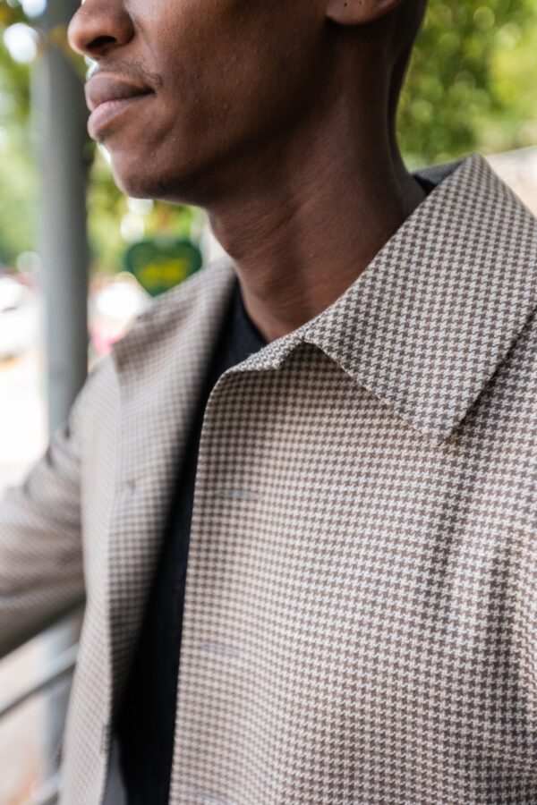 Taupe Houndstooth Wool Travel Jacket - Image 4